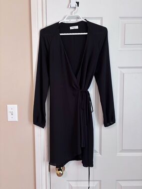Babaton Aritzia Black Long-Sleeve Wrap Dress